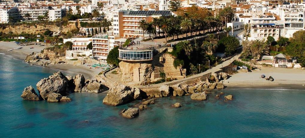 Apartamento Yaiza Nerja Kültér fotó